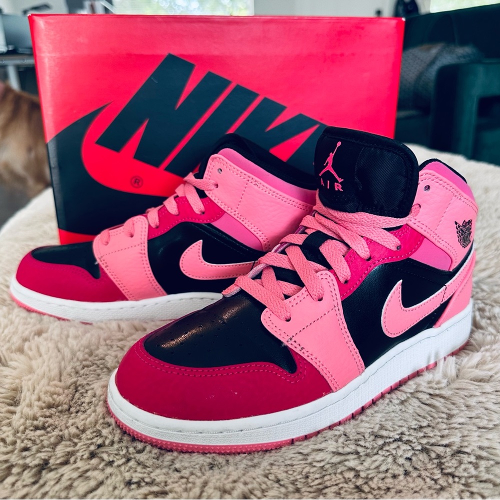 Air Jordans Pink and Black Youth 5.5 /Women’s 7.5